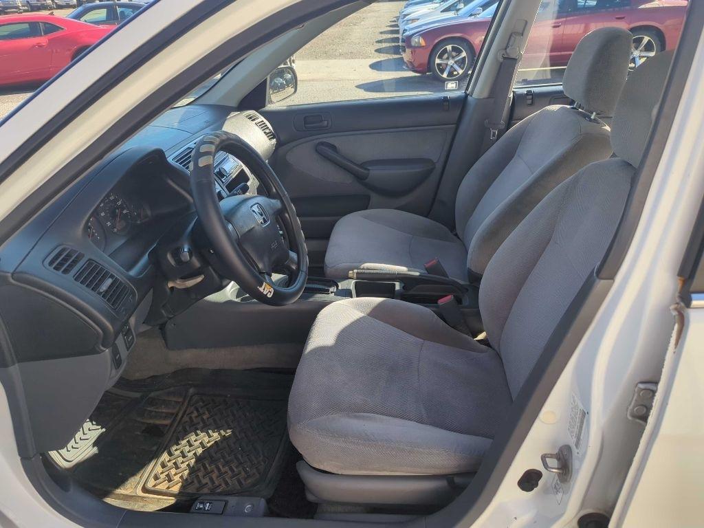 Honda Civic LX sedan 2001