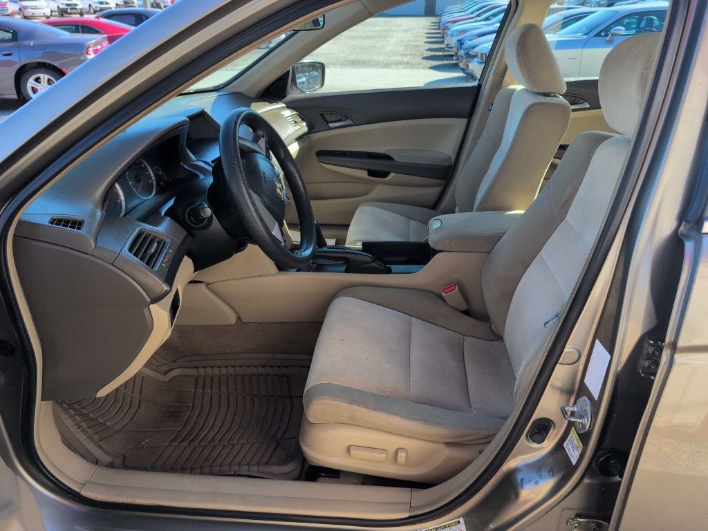 Honda Accord LX-P Sedan AT 2009