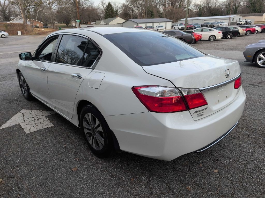 Honda Accord LX Sedan CVT 2013
