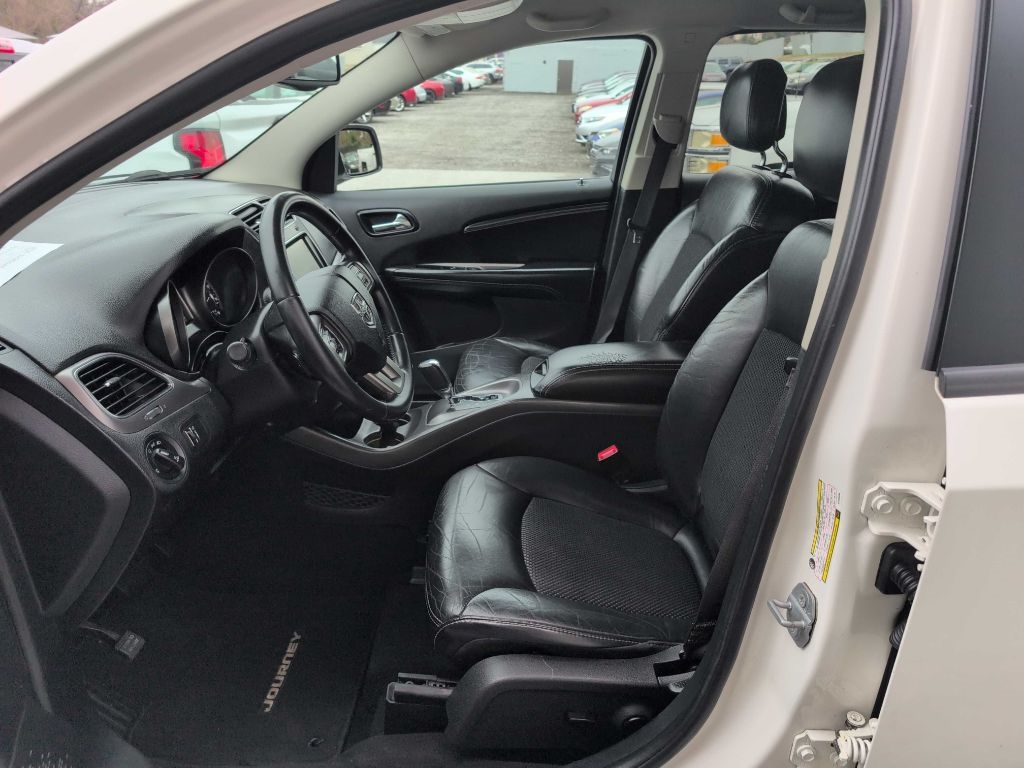 Dodge Journey Crossroad FWD 2016