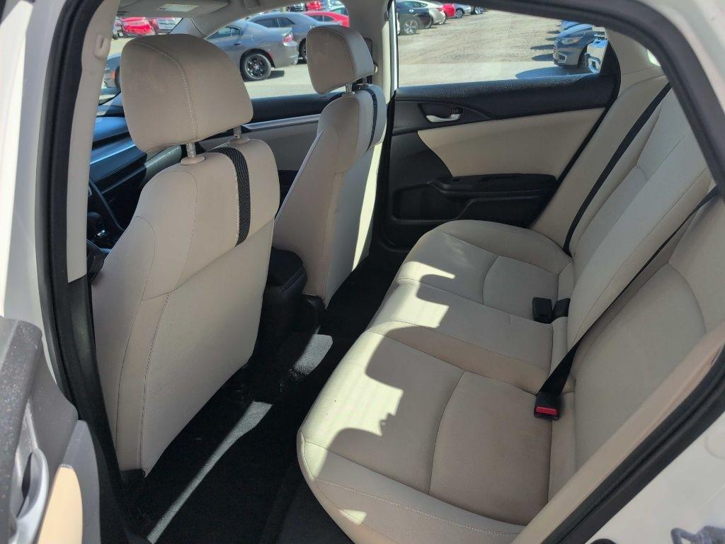 Honda Civic LX Sedan CVT 2016