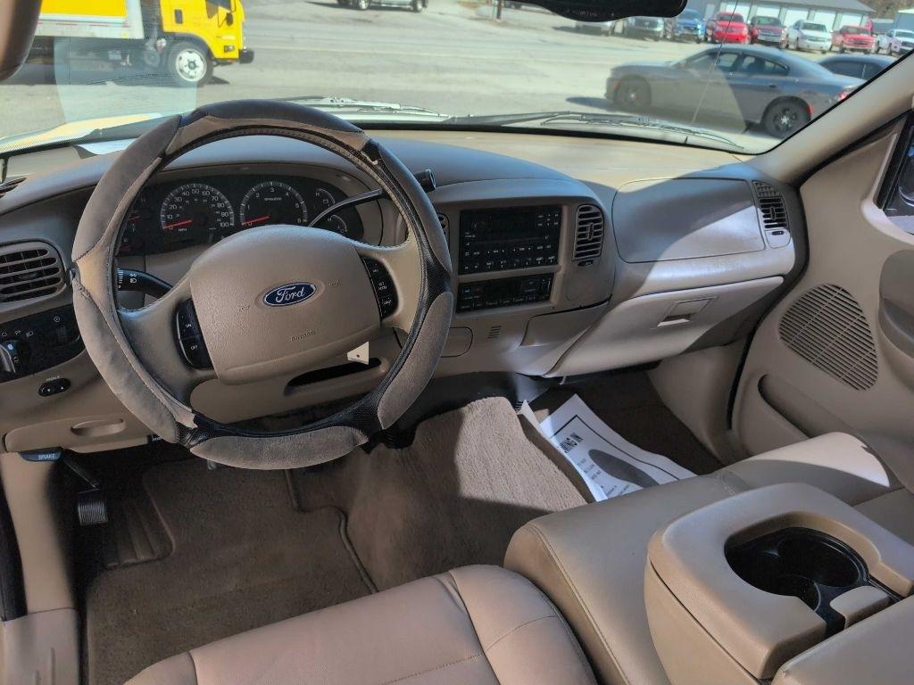 Ford F-150 XLT SuperCrew 2WD 2003