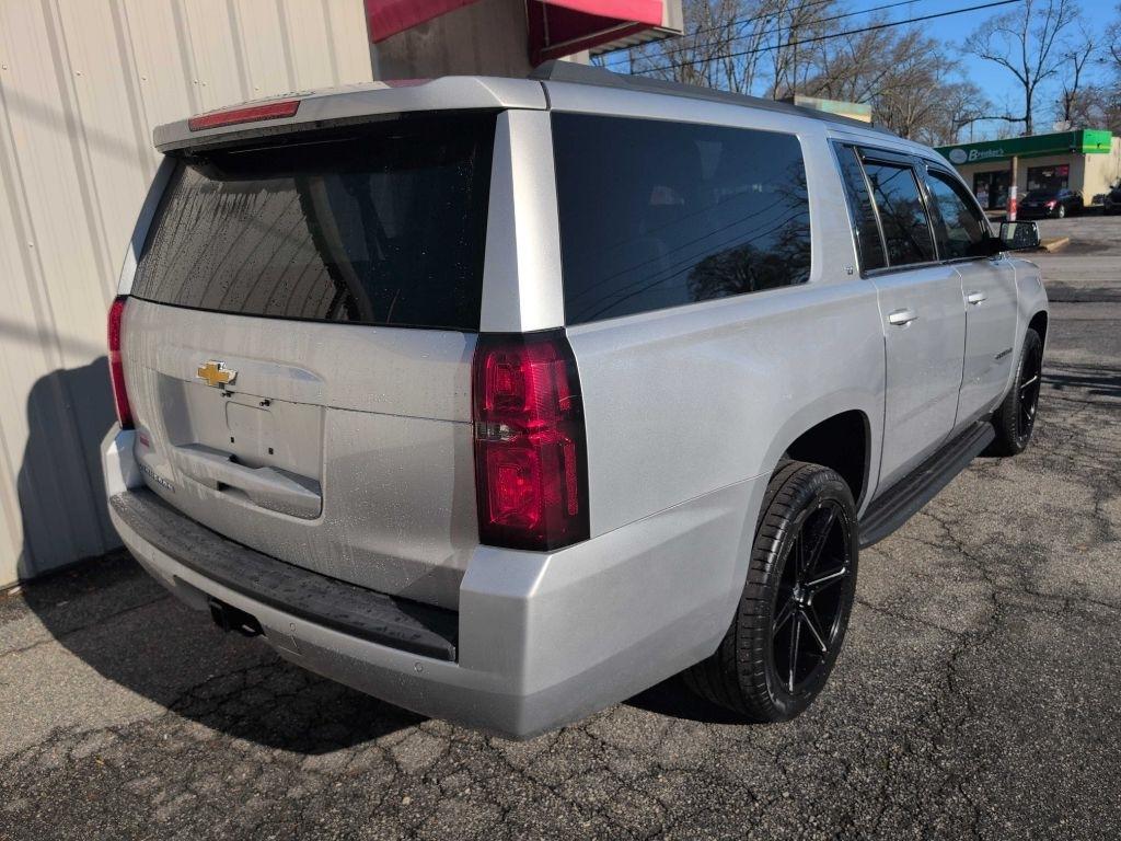 Chevrolet Suburban LT 2WD 2018