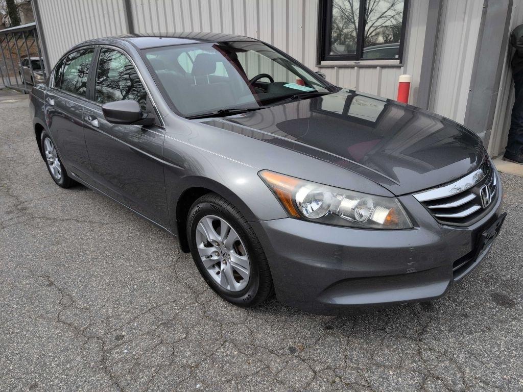 Honda Accord LX-P Sedan AT 2011