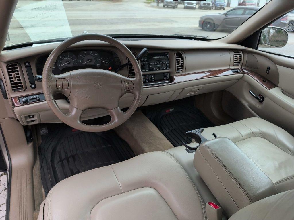 Buick Park Avenue Sedan 2004