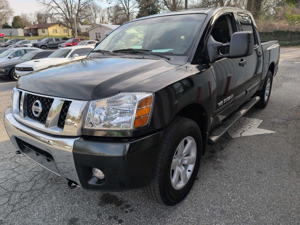 Nissan Titan XE Crew Cab 2WD SWB 2008
