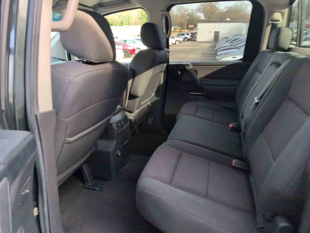 Nissan Titan XE Crew Cab 2WD SWB 2008