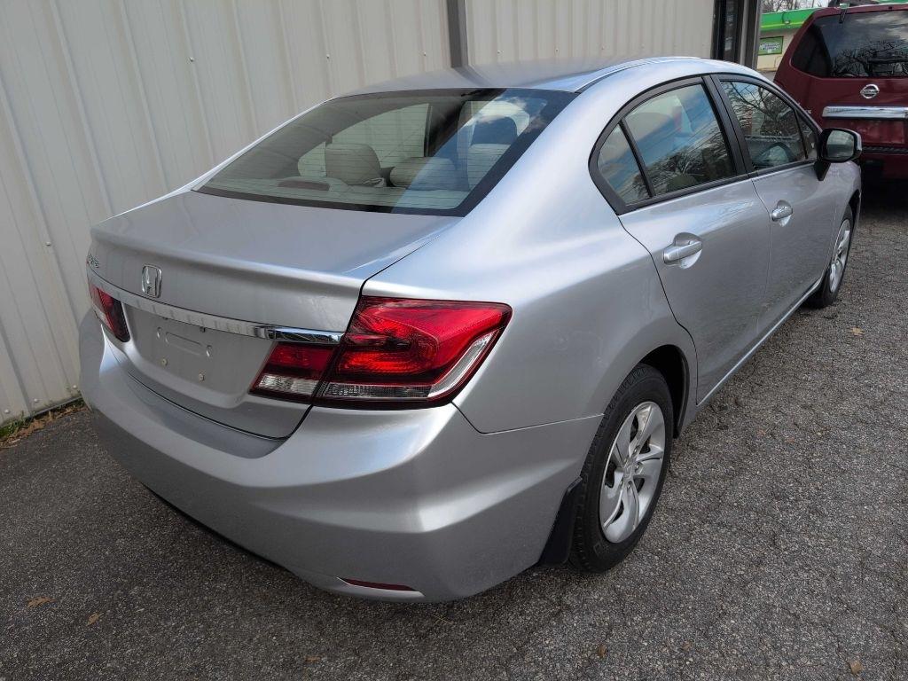 Honda Civic LX Sedan 5-Speed AT 2013