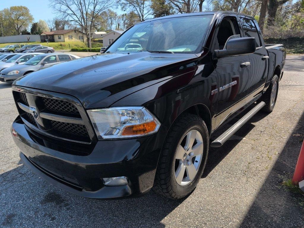 Dodge 1500 ST Crew Cab 4WD 2012