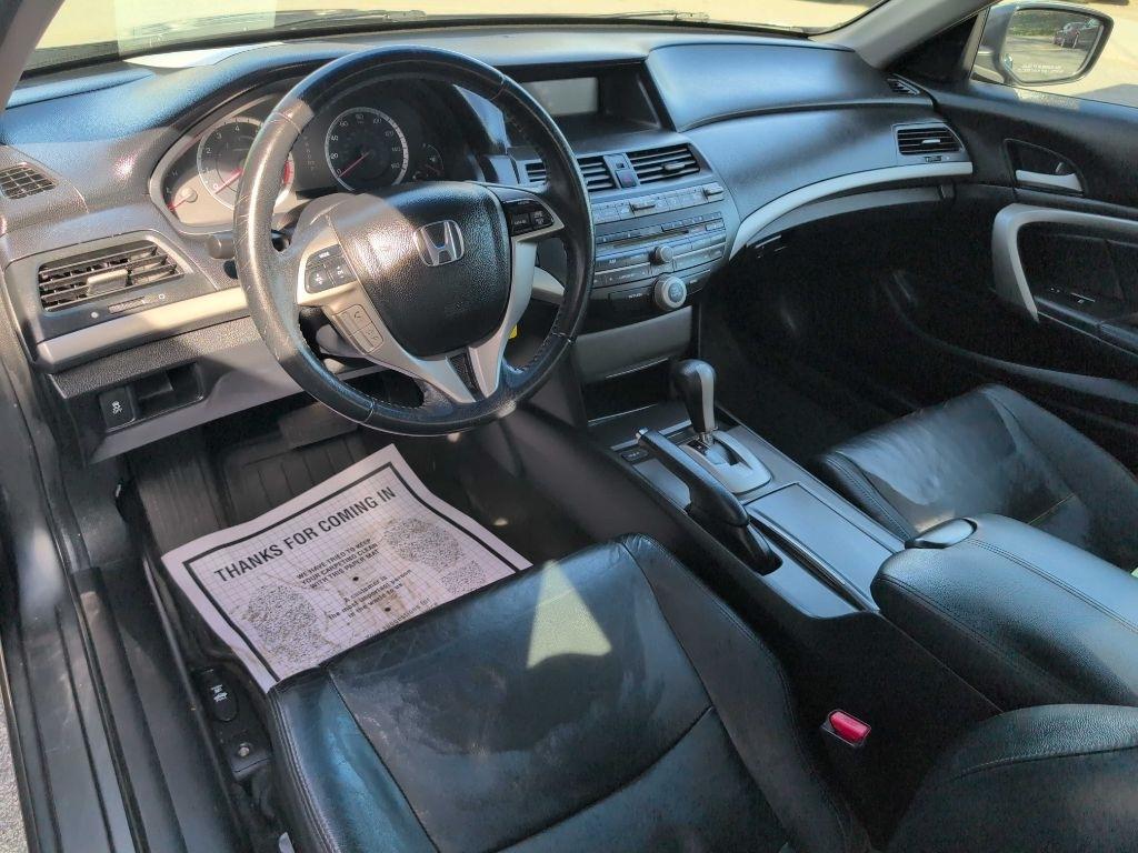 Honda Accord EX-L Coupe AT 2011