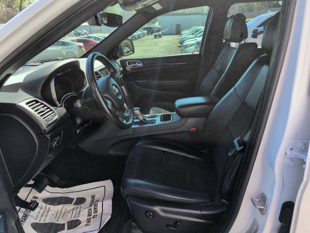 Jeep Grand Cherokee Laredo 2WD 2018