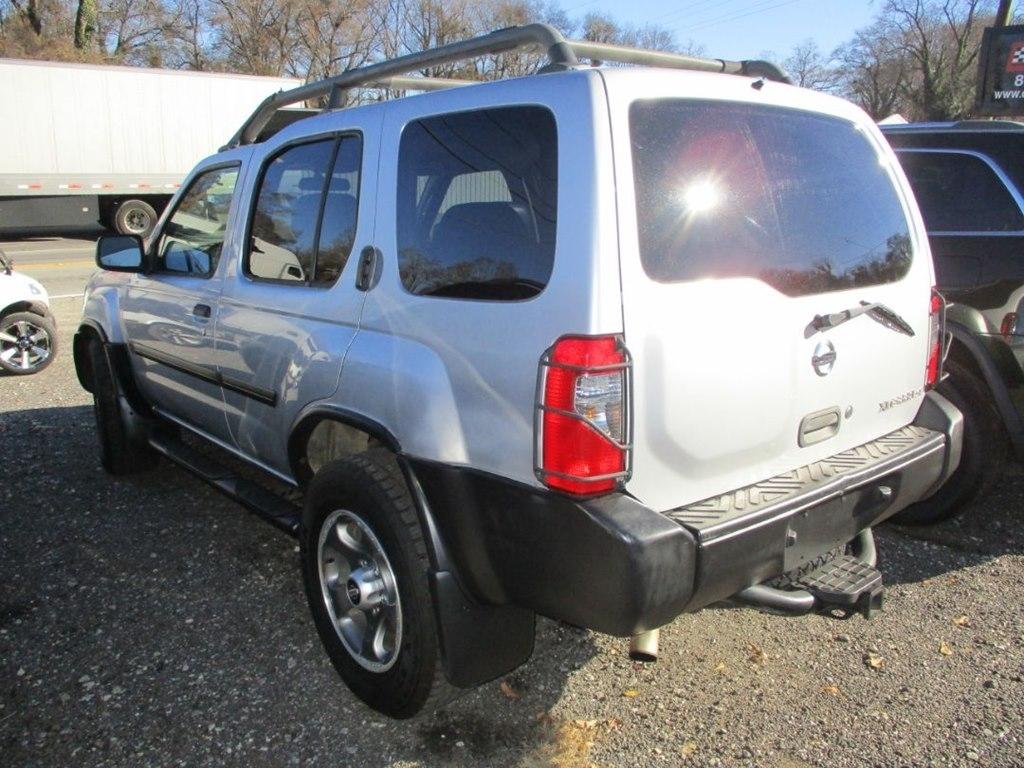 Nissan Xterra XE 4WD 2004