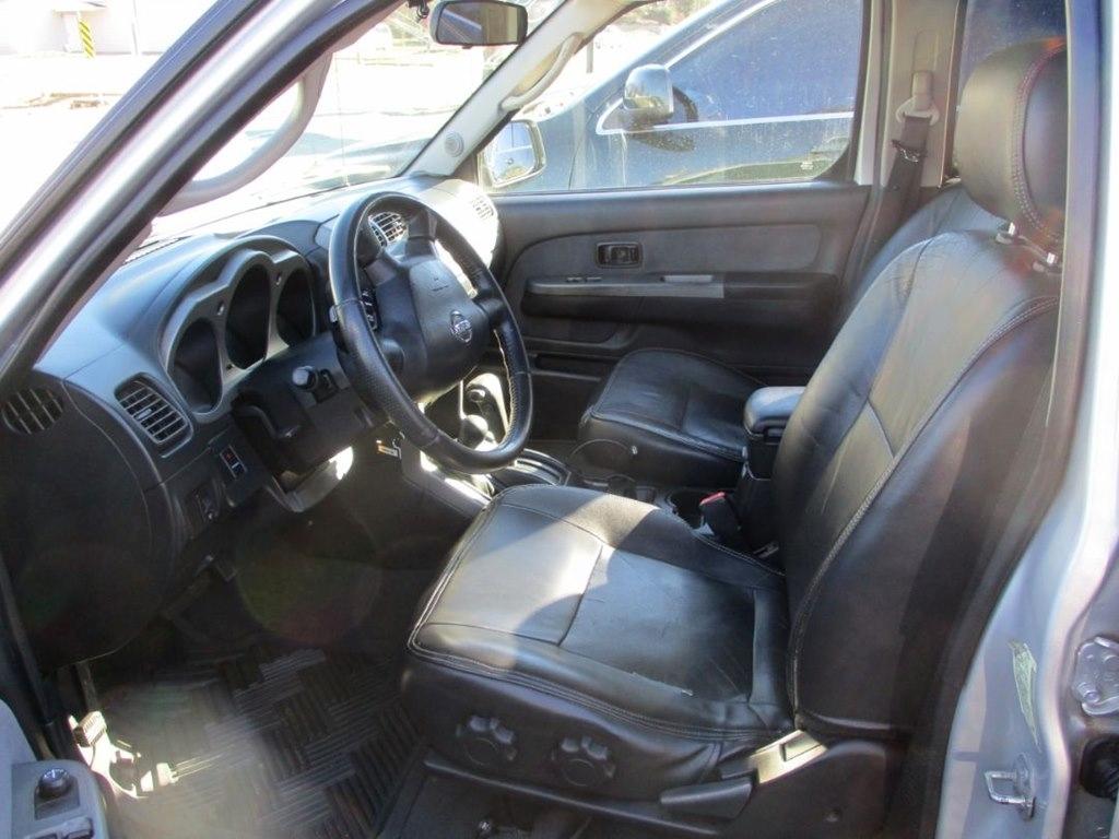 Nissan Xterra XE 4WD 2004