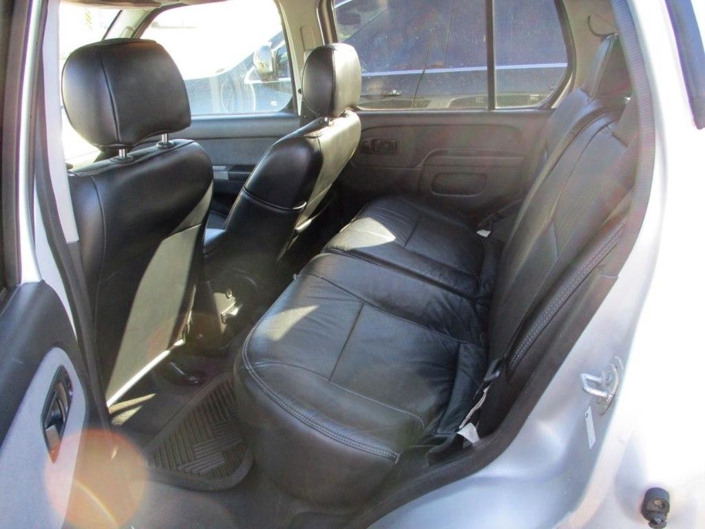 Nissan Xterra XE 4WD 2004