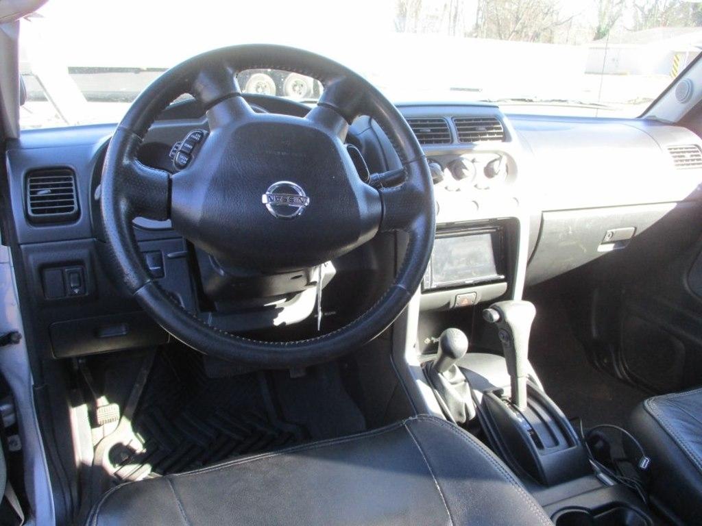 Nissan Xterra XE 4WD 2004
