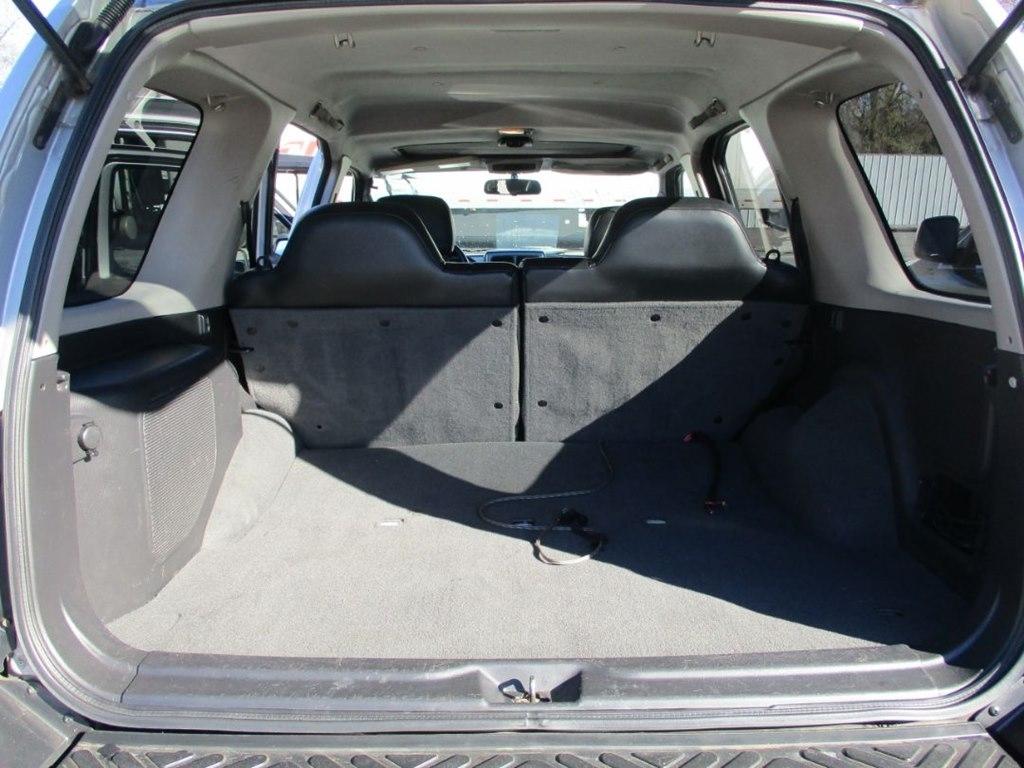 Nissan Xterra XE 4WD 2004