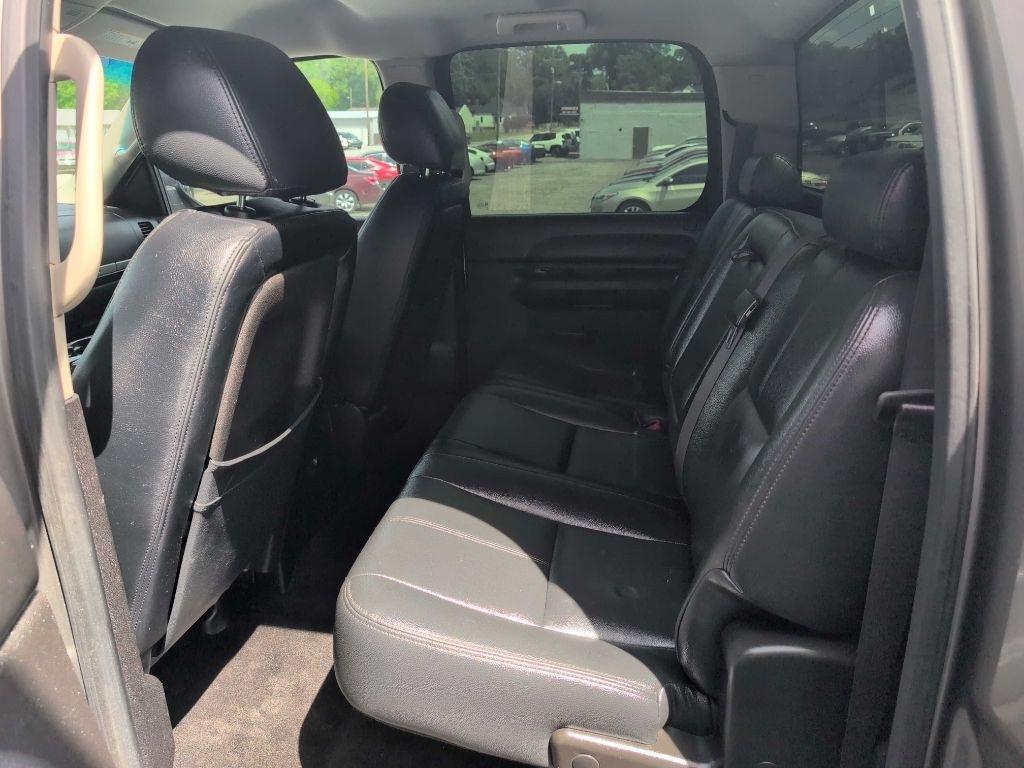 Chevrolet Silverado 1500 LT Crew Cab 4WD 2013