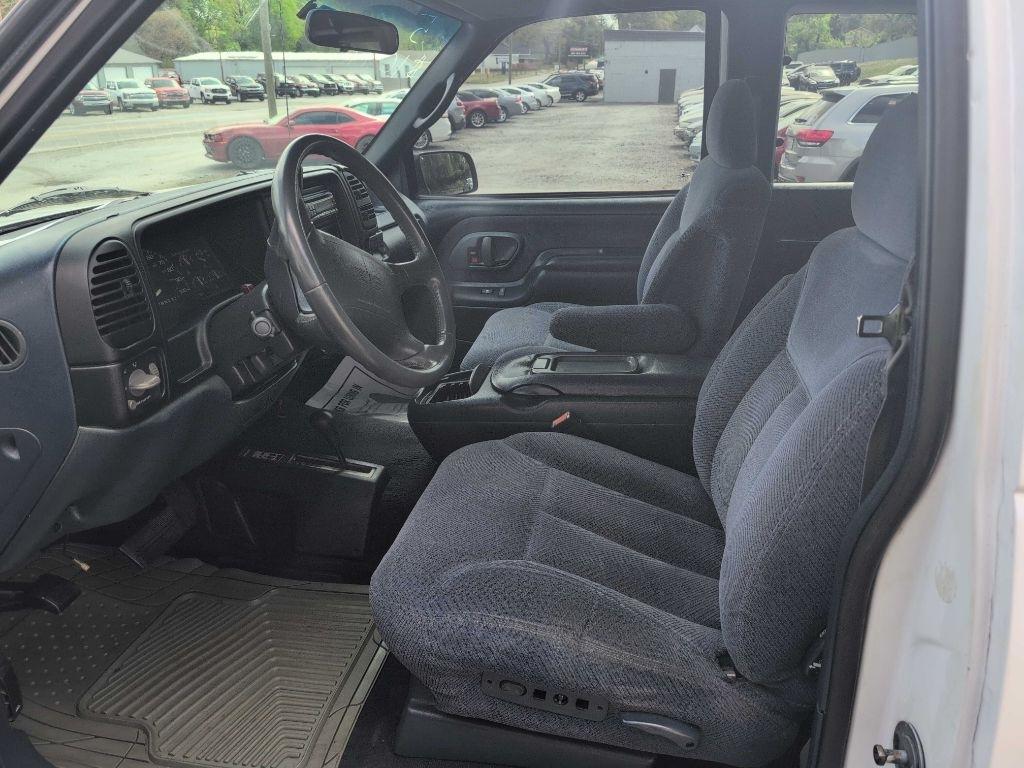 GMC Sierra C/K 1500 Club Coupe 6.5-ft. Bed 4WD 1995