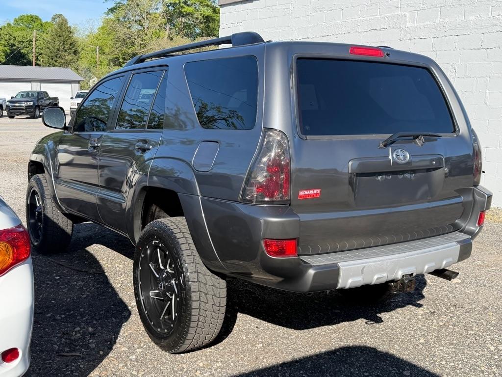 Toyota 4Runner SR5 2WD 2004