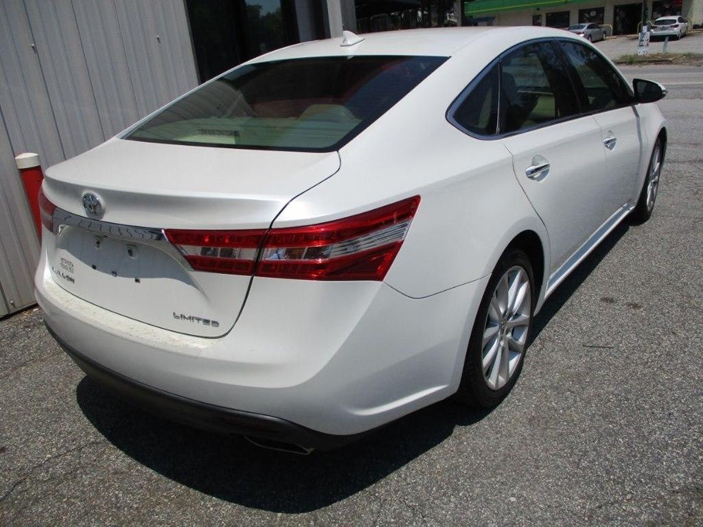Toyota Avalon XLE 2013