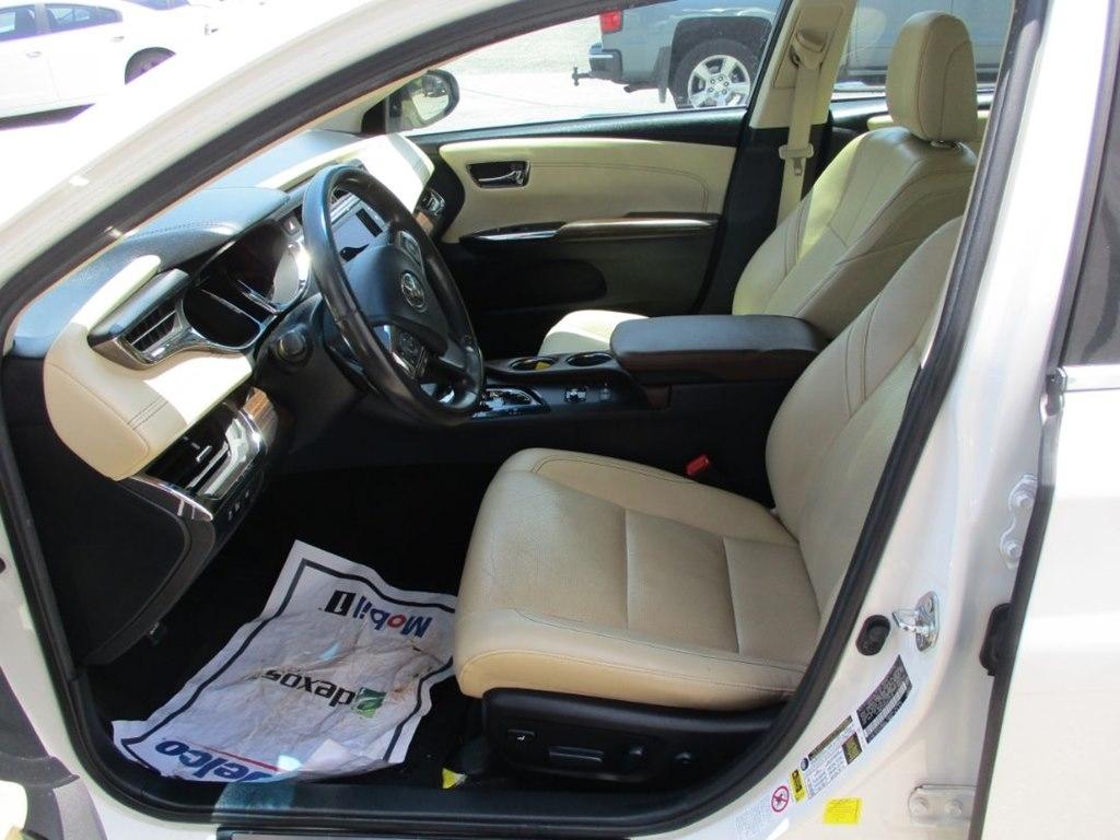 Toyota Avalon XLE 2013