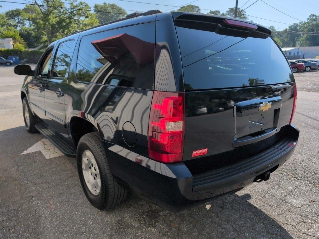 Chevrolet Suburban LS 1500 2WD 2007