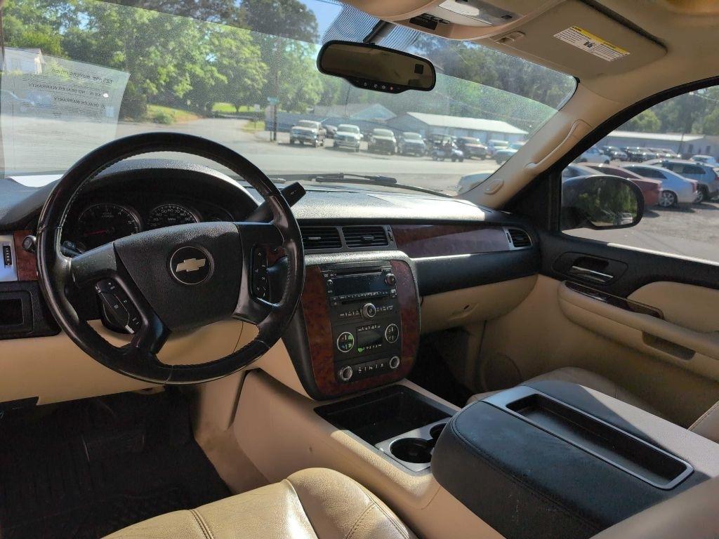 Chevrolet Suburban LS 1500 2WD 2007