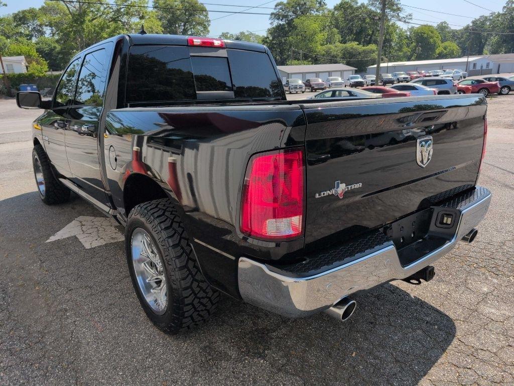 RAM 1500 SLT Crew Cab SWB 2WD 2017