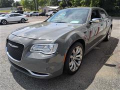 2018 Chrysler 300 