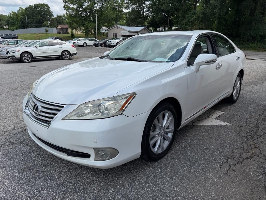 Lexus ES 350 Sedan 2011
