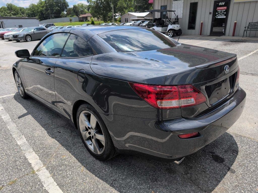 Lexus IS C 250 2011