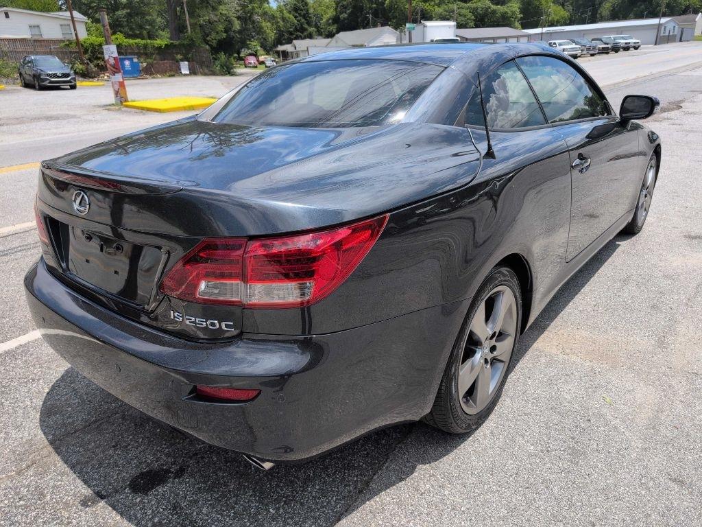 Lexus IS C 250 2011