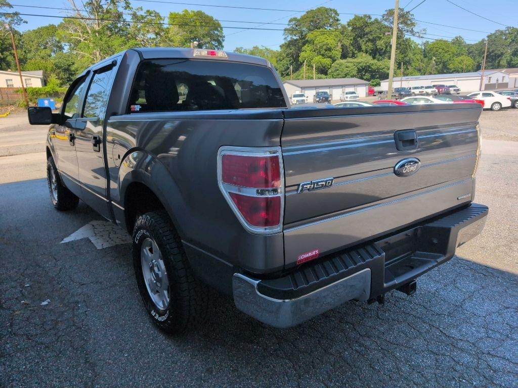 Ford F-150 XL SuperCrew 5.5-ft. Bed 2WD 2012