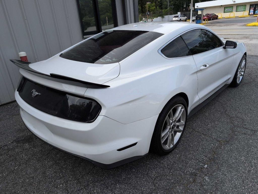 Ford Mustang EcoBoost Coupe 2017