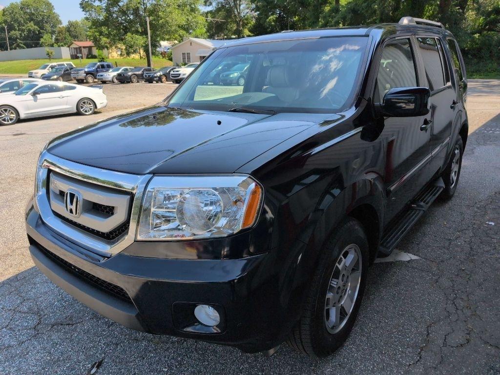 Honda Pilot Touring 2WD 5-Spd AT with DVD 2011