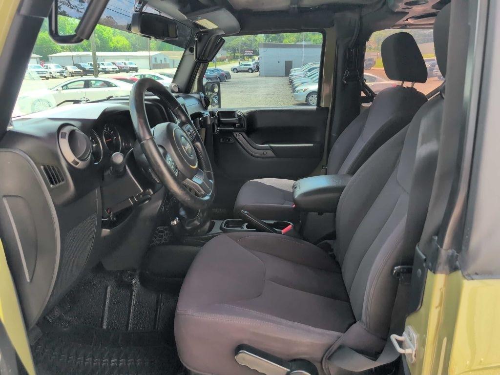 Jeep Wrangler Sport 4WD 2013