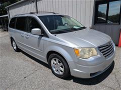 2008 Chrysler Town & Country 