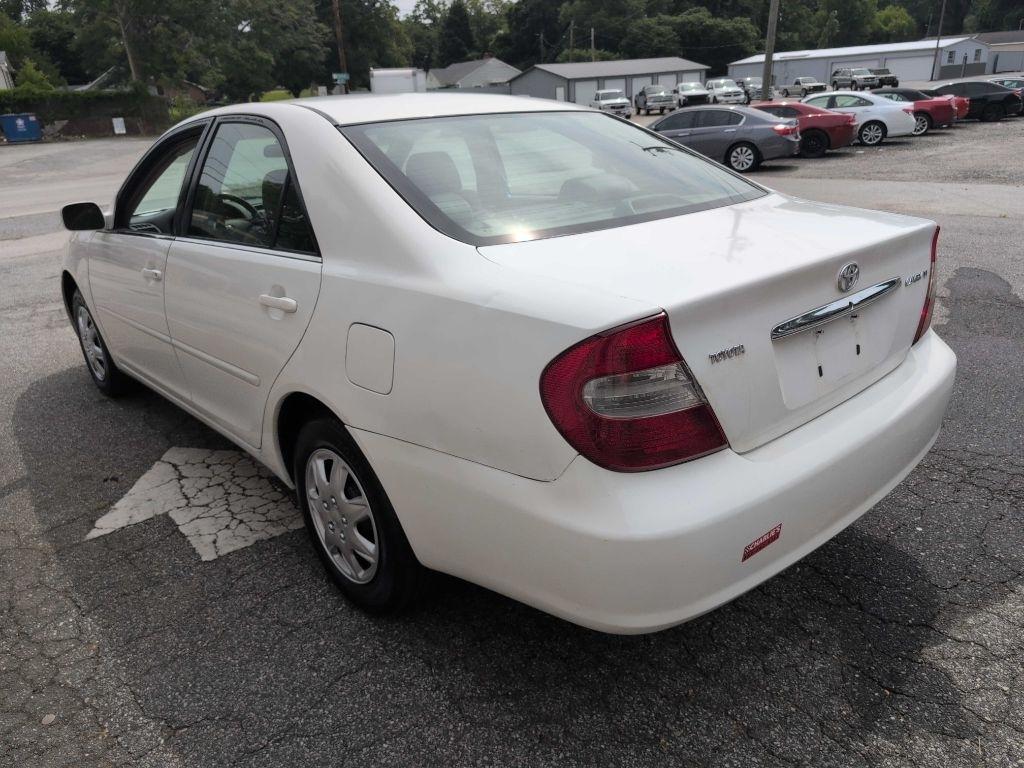 Toyota Camry LE 2002