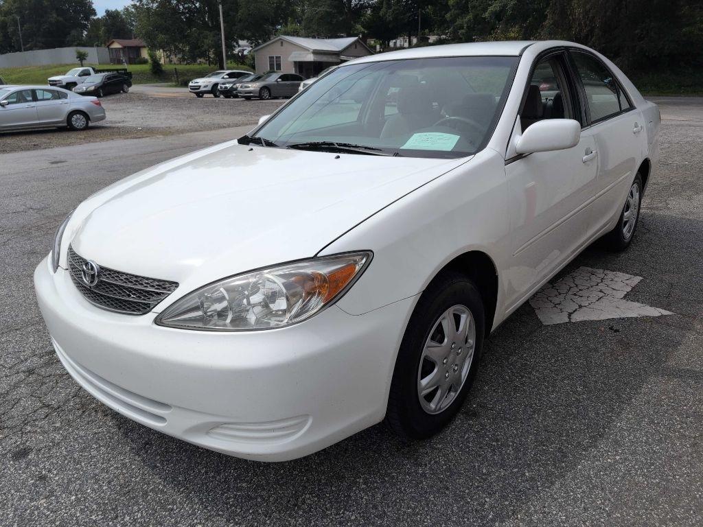 Toyota Camry LE 2002