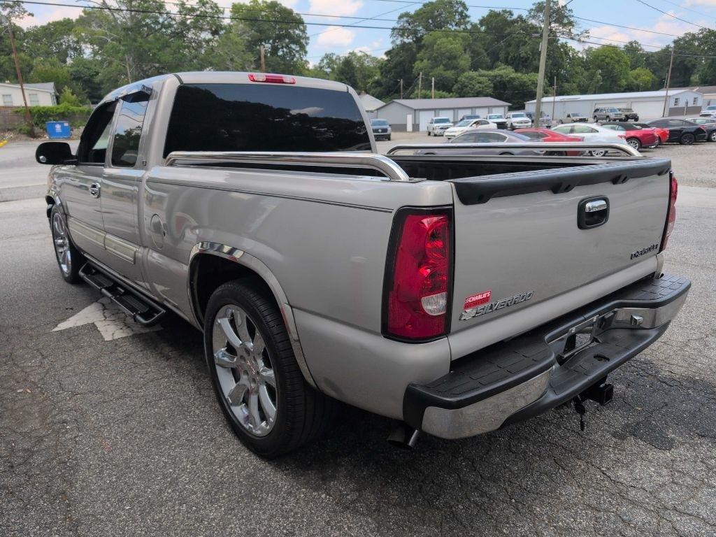 Chevrolet Silverado 1500 Work Truck Ext. Cab Short Bed 2WD 2004