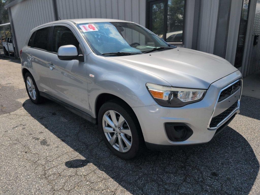Mitsubishi Outlander Sport ES 2WD 2014