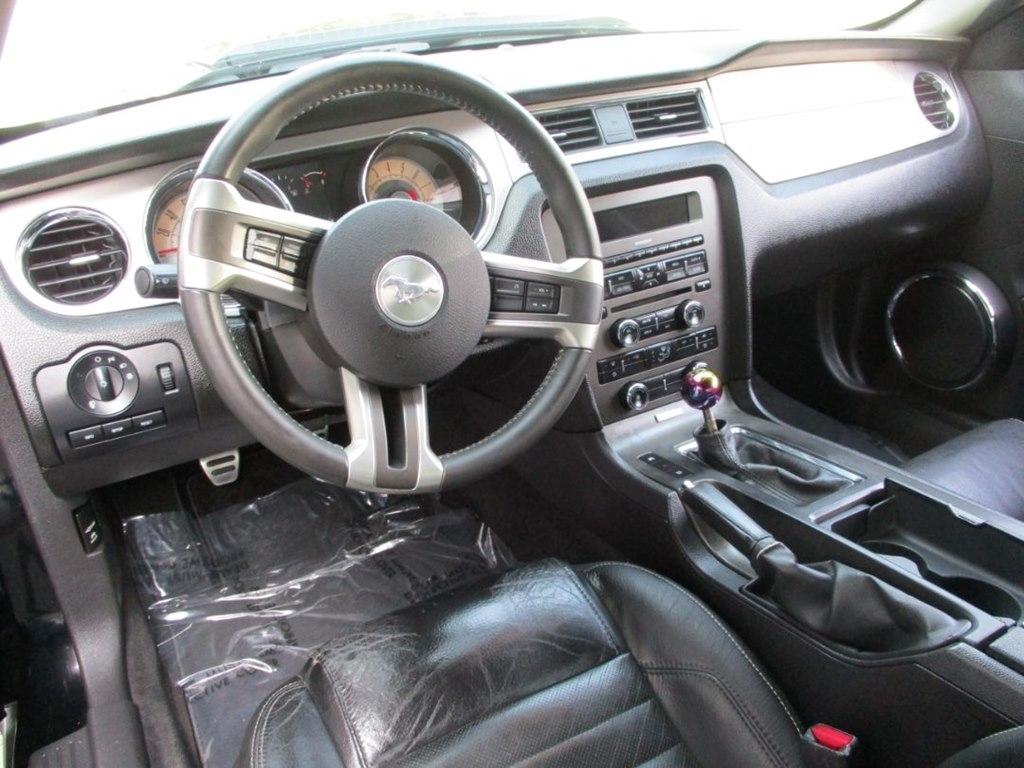 Ford Mustang GT Coupe 2010