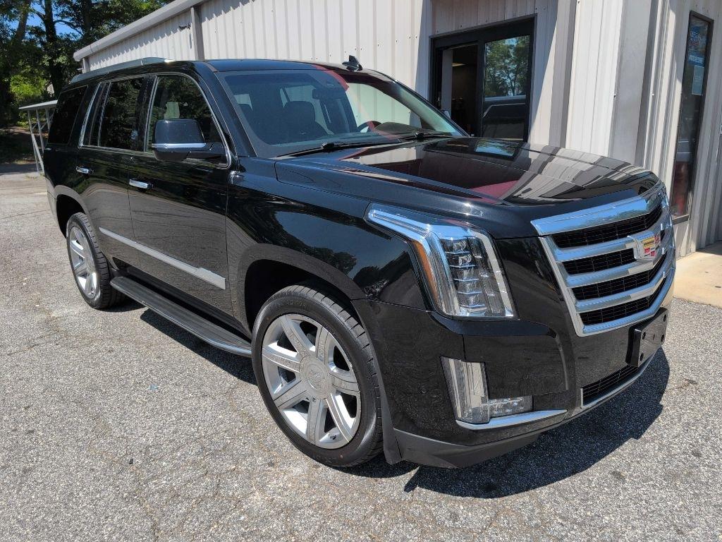 Cadillac Escalade Luxury 4WD 2019
