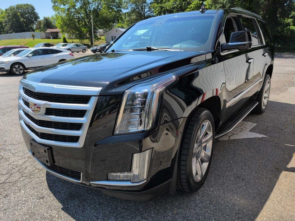 Cadillac Escalade Luxury 4WD 2019
