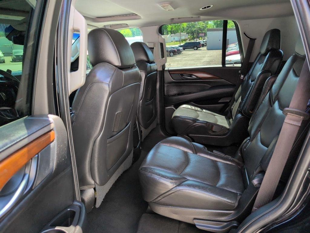Cadillac Escalade Luxury 4WD 2019