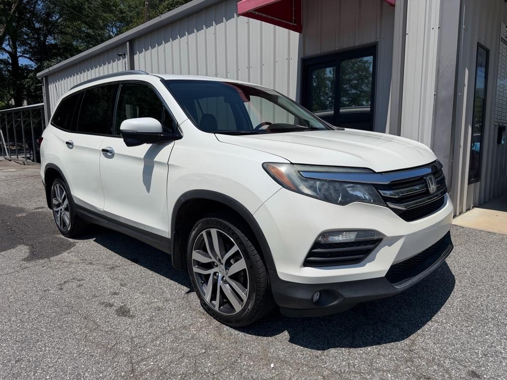 Honda Pilot Touring 2WD 2017