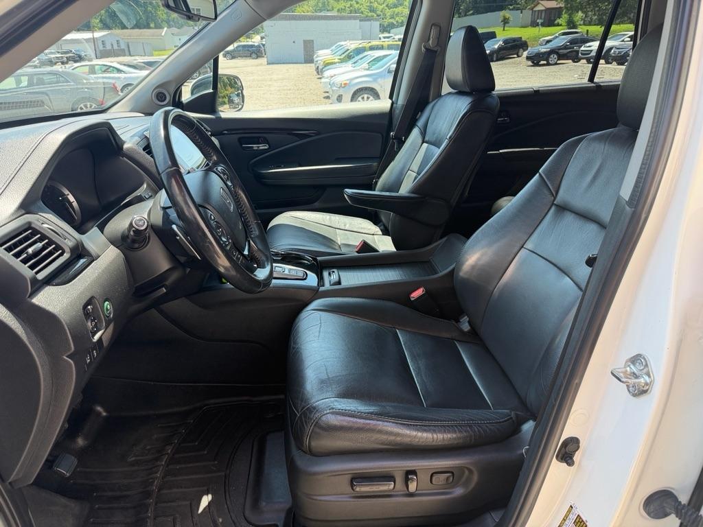 Honda Pilot Touring 2WD 2017