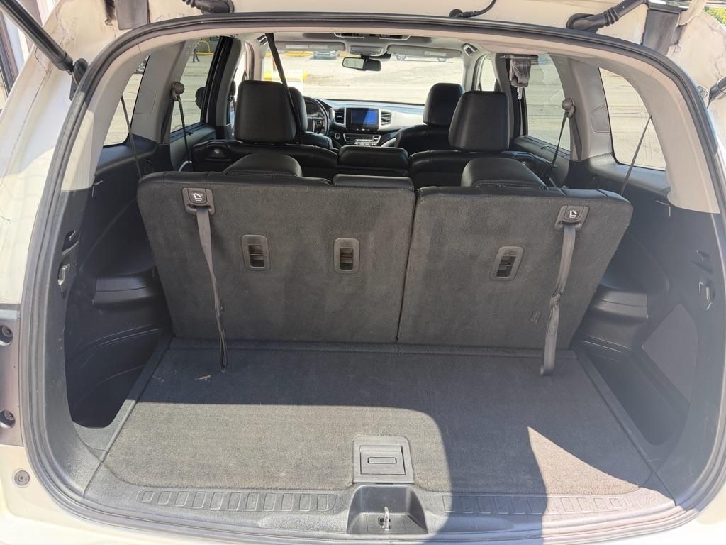 Honda Pilot Touring 2WD 2017