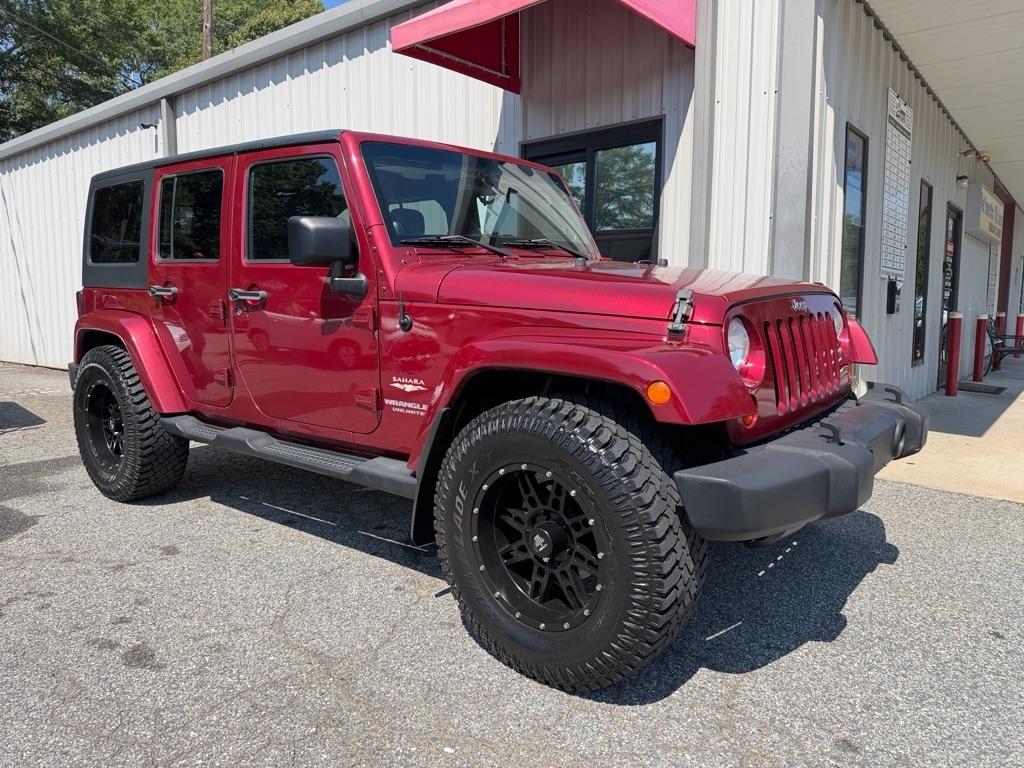 Jeep Wrangler Unlimited Sahara 4WD 2013