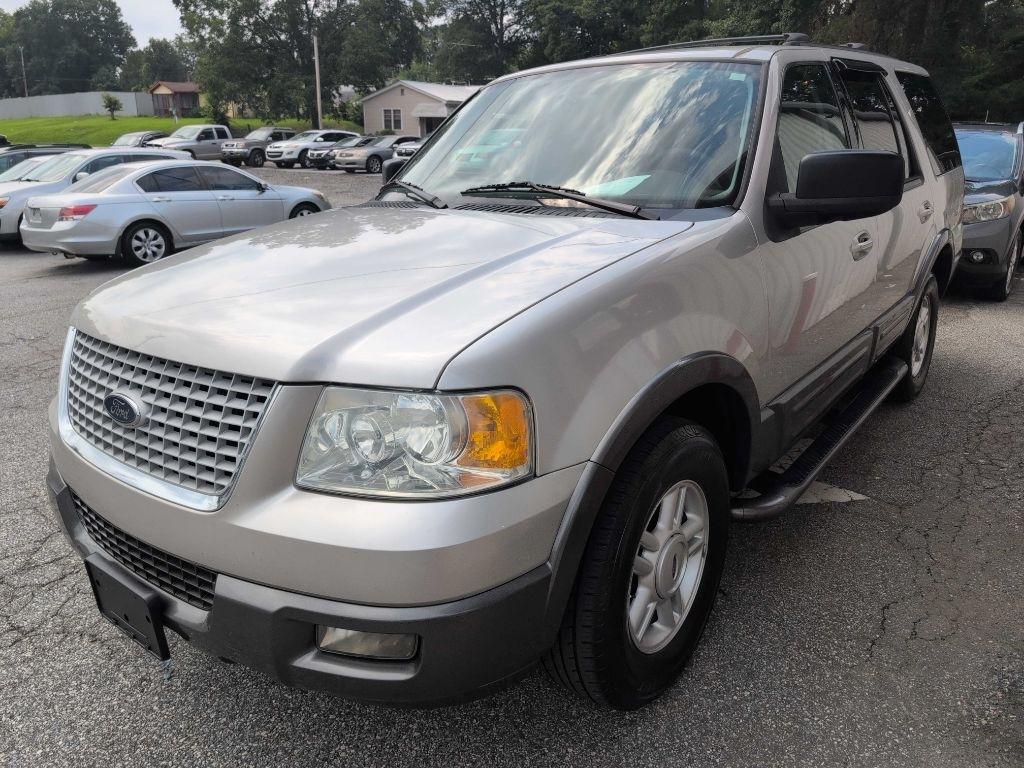 Ford Expedition XLT 4.6L 2WD 2004